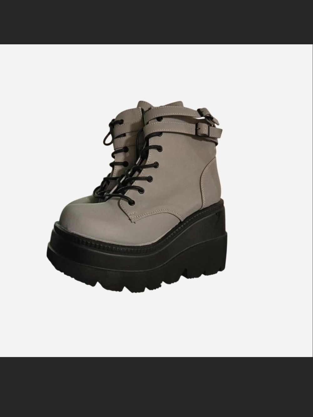 Lace-Up Platform Boot - Picture 2 of 3
